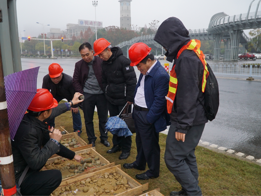 院領(lǐng)導(dǎo)赴長(zhǎng)沙市軌道交通1號(hào)線北延一期詳勘項(xiàng)目檢查指導(dǎo)工作